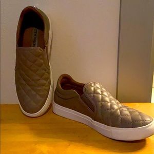 Steve Madden loafers